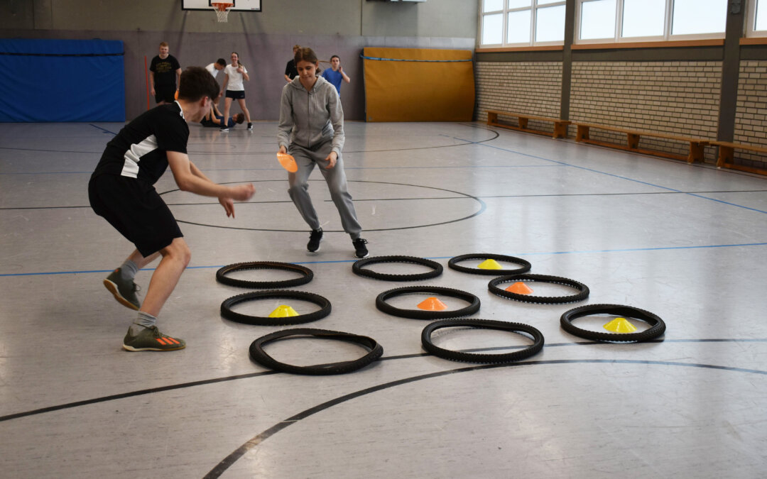 Kindern Spaß am Sport vermitteln – Deutsche Olympische Gesellschaft kooperiert mit Gesamtschule und Kreissportbund